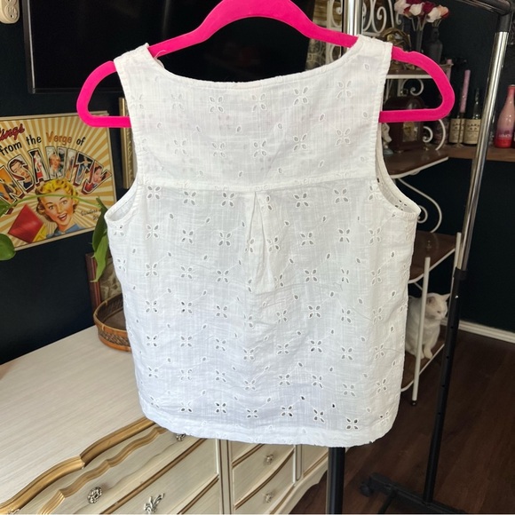 A New Approach Cotton Eyelet Front Button Tank Top Vest - Picture 6 of 6